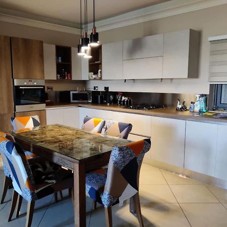 Cosy Designer Finished Apartment With Unobstructed Views St. Paul's Bay Esterno foto
